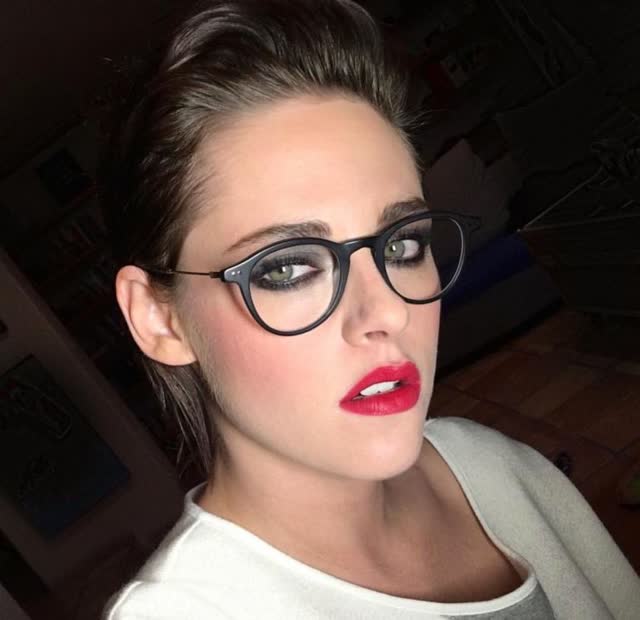 Fotos intimas da atriz Kristen Stewart pelada é vazada por hacker 13